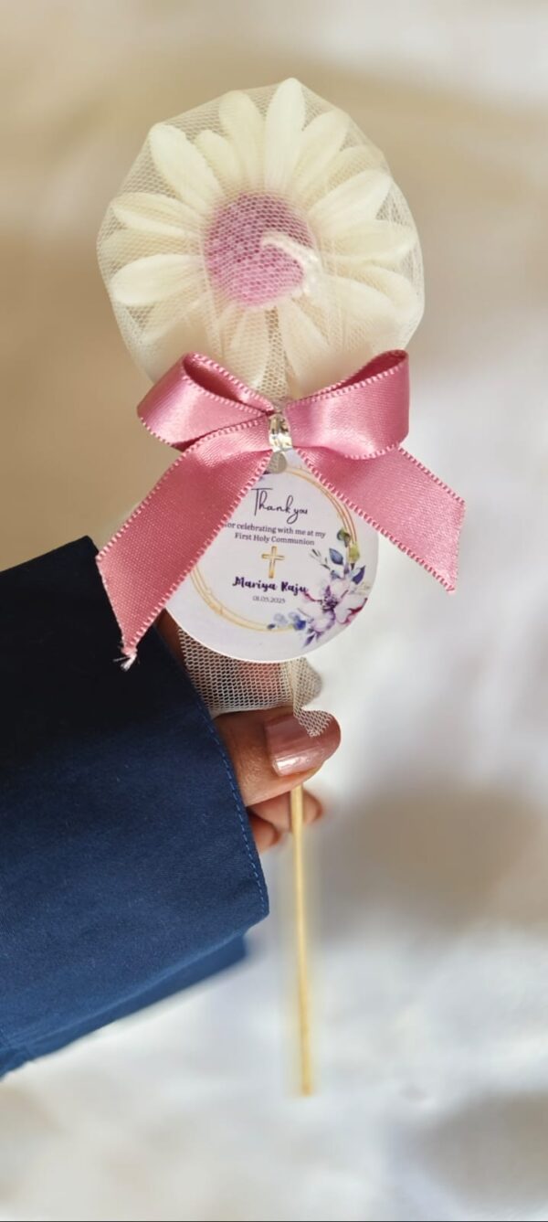Daisy Flower on stick - Image 6
